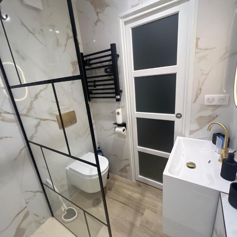 Beau 2Pieces centre ville Terrasse jardin - Appartement 1 Chambre - Vue sur Jardin - 20