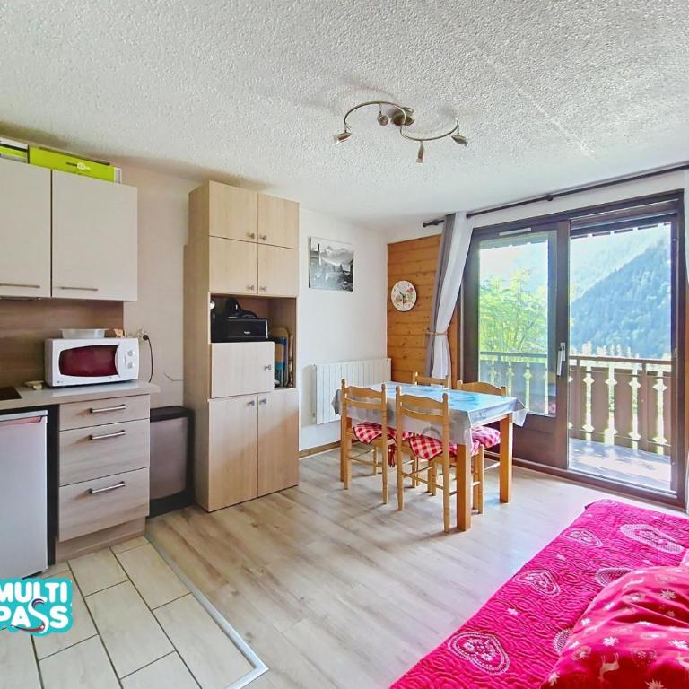 Corina CN11 QUIET & MOUNTAIN 4 Pers - Estudio - 1