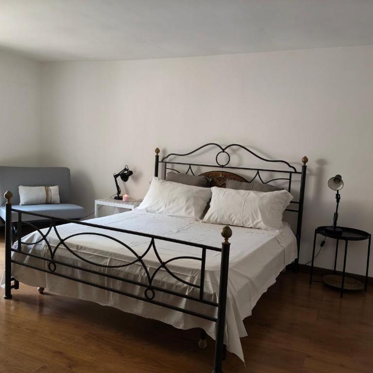 Cortile Bella - One-Bedroom Apartment - 1