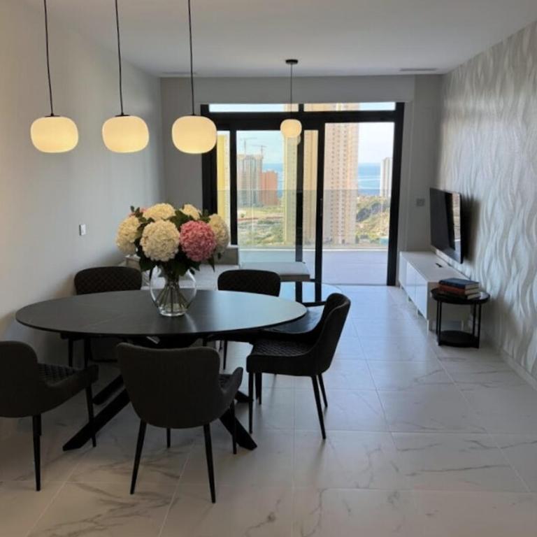 Eagle Tower Benidorm - EAGLE VIEW - 3 bedrooms - Three-Bedroom Apartment with Sea View - 12