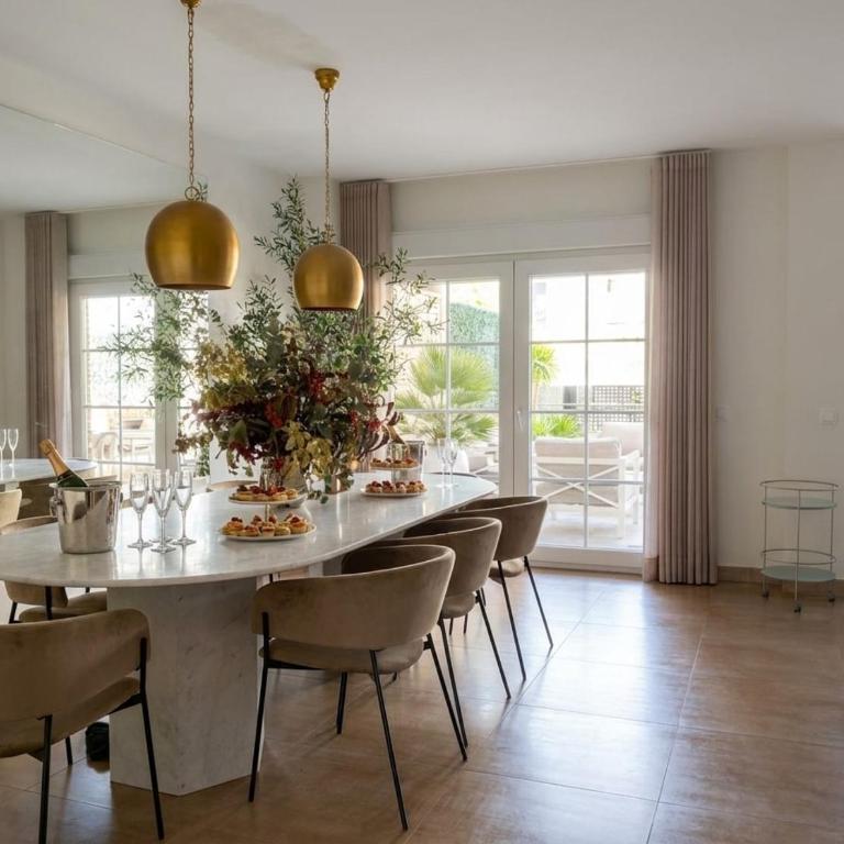 Private F1 House Madrid Direct Track Views - Four-Bedroom House - 26