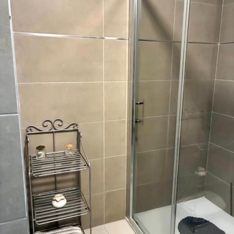 L'Alcazar - 2-room apartment with terrace, air conditioning, parking, wifi - Appartamento con 1 Camera da Letto - 8