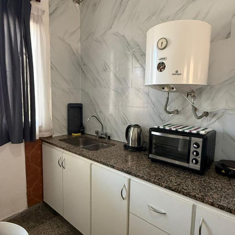 Casa YRIGOYEN - Two-Bedroom House - 15