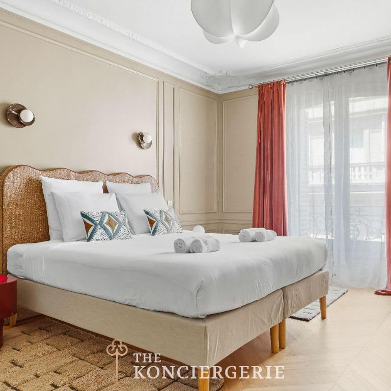 Champs Elysées Luxury Apartment 120 m2 2 Bedrooms AC Lift - Appartement - 8
