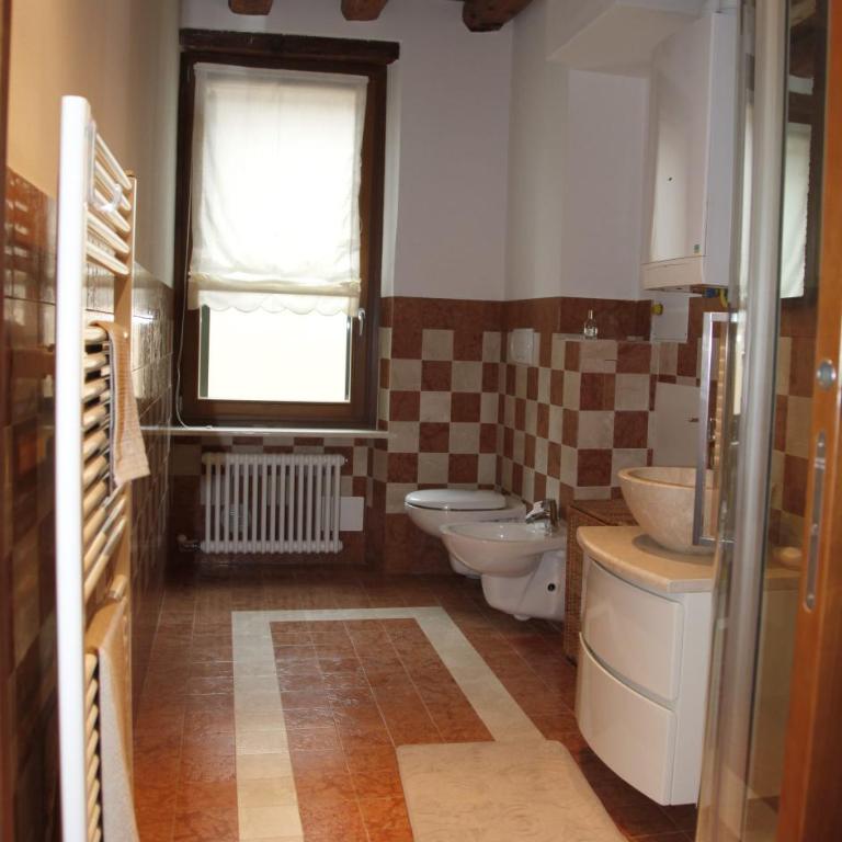 Centre 2 bedroom Flat - Two-Bedroom Apartment - 14