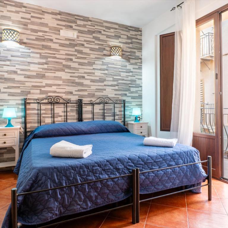 Bed and Breakfast San Domenico - Camera Quadrupla con Doccia - 1
