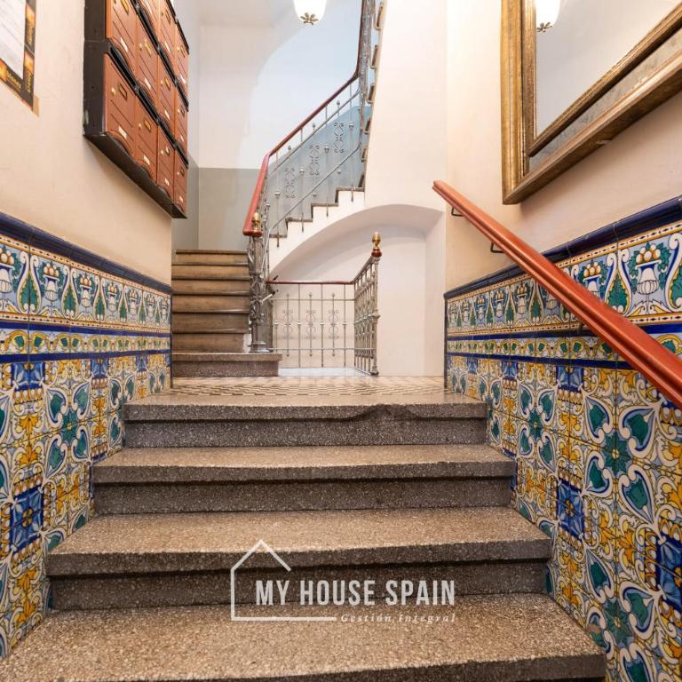 MyHouseSpain - Apartamento renovado en edificio clásico - Apartamento de 2 dormitorios - 22