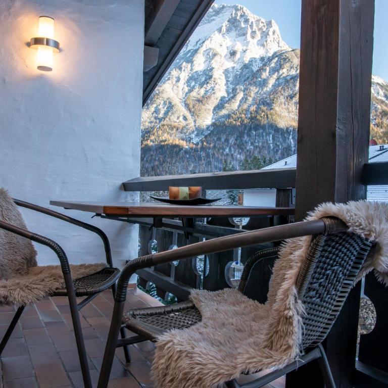 Hüttenzauber - Alm-Schlaf-Feeling - by Loewenherz - Apartment with Balcony - 1
