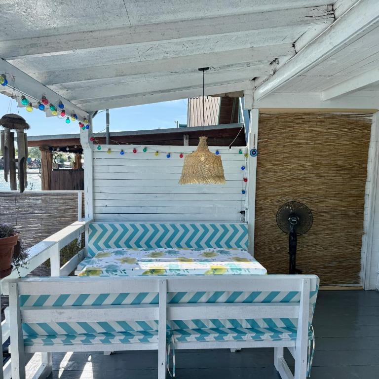 Ada Gioia - Two-Bedroom Chalet - 11