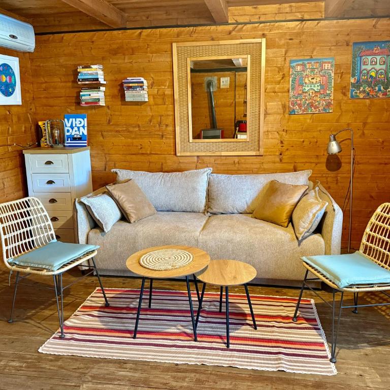 Ada Gioia - Two-Bedroom Chalet - 13