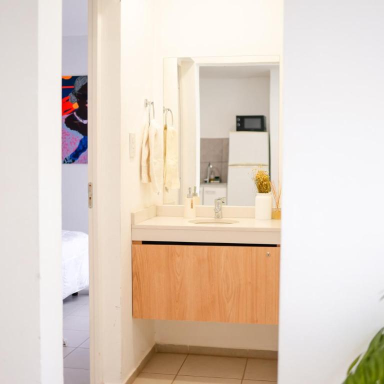 Temporario Sur, para 4 personas con jardín y escritorio, zona IUPA en Gral Roca - Apartamento de 1 dormitorio - 25