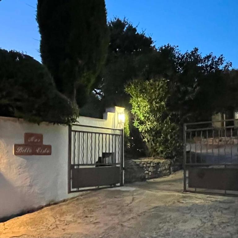 Le Mas Bello Visto - Maison de Vacances - 17