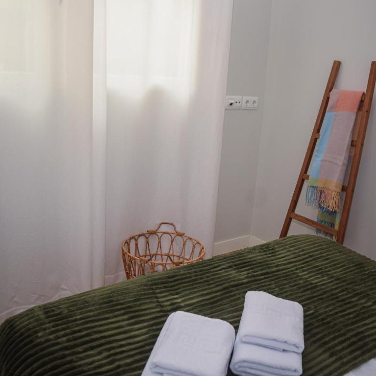 NIDOM-Loft Isturiz - Two-Bedroom Deluxe Apartment - 23