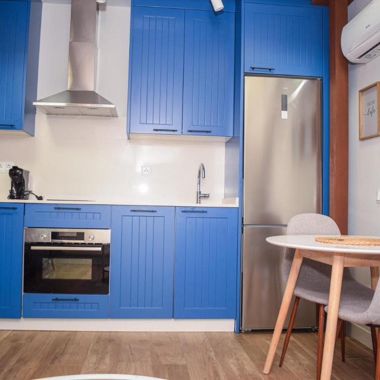 NIDOM-Loft Isturiz - Two-Bedroom Deluxe Apartment - 20