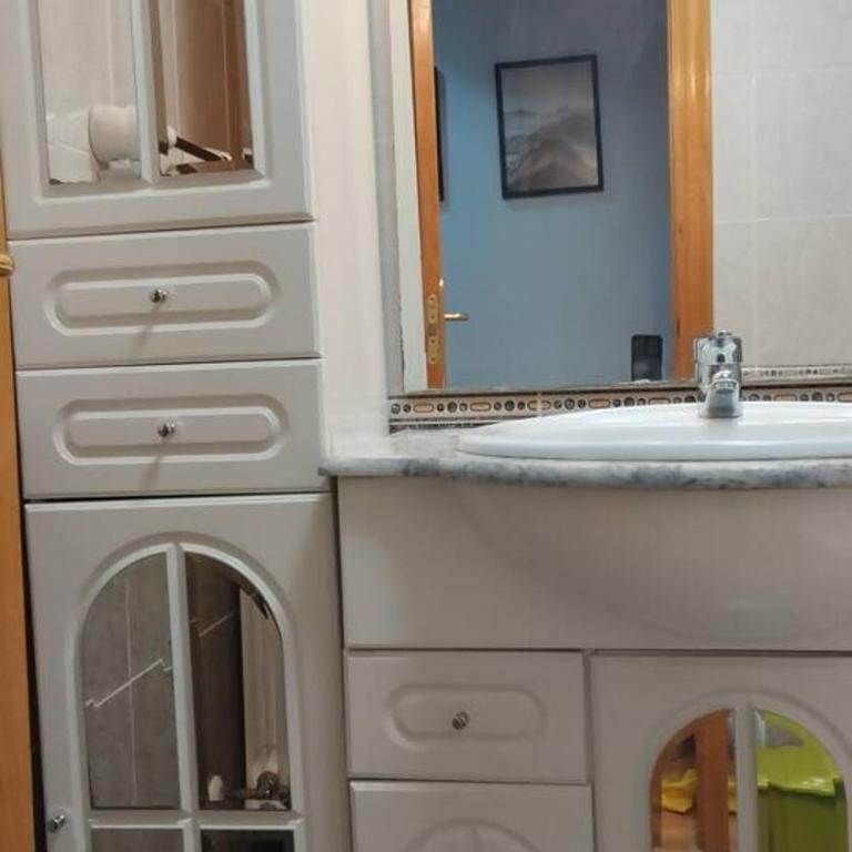 Vivienda Rey Aurelio 2 - Apartamento de 3 dormitorios - 16
