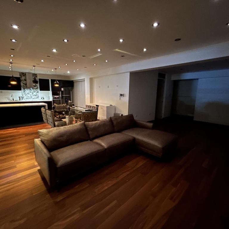 Luxury apartment with park views - One-Bedroom Apartment - 2