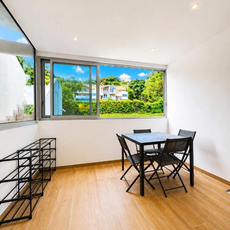 Elegant cocon avec piscine et parking prive - Apartment - 5