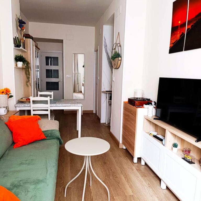 Modern apartment close to Matadero and Madrid Rio - Bolívar - Apartamento de 2 dormitorios - 1