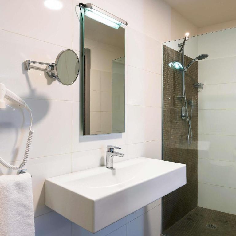 ibis Styles Catania Acireale - Camera Superior con 2 Letti Singoli - 3