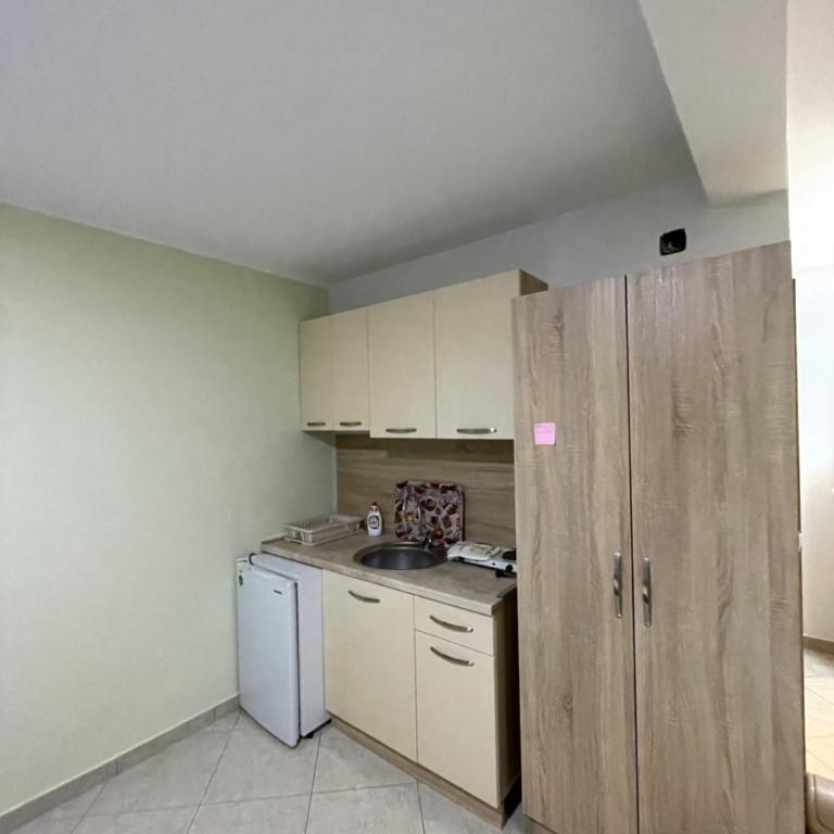 Villa E&E - Deluks Studio sa Bračnim Krevetom (King-size) - 2