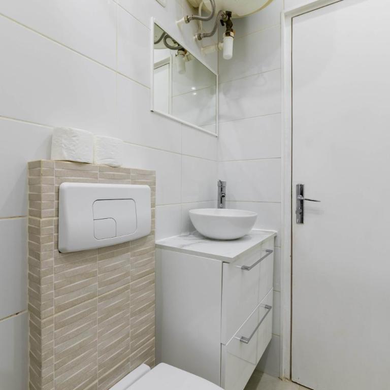 Appartement metro jaures tout equipe - Paris 19 - Appartement - 13