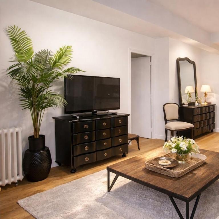 Chic cozy stay steps from Champs-Élysées - Apartamento de 2 dormitorios - 8