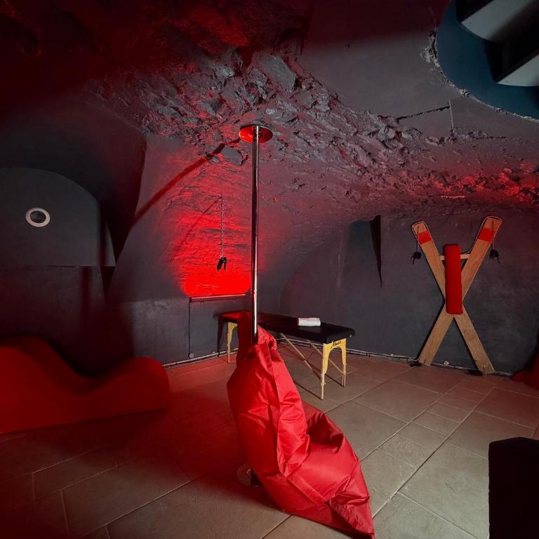 Ferrachat - Dark Desire Room - Centre - Apartamento de 1 dormitorio - 2