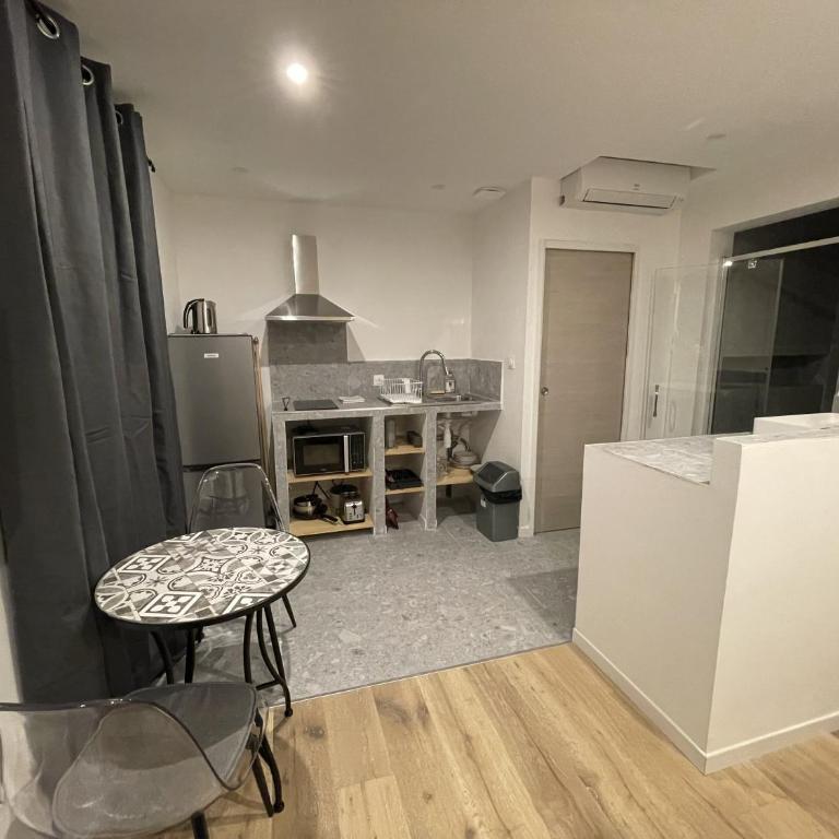 Residence Villa Branda - Studio sans Terrasse - 4