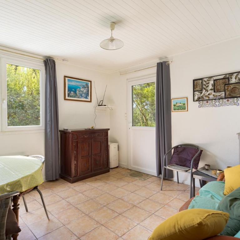 T3 Grand jardin proche mer - Deluxe-Apartment mit 2 Schlafzimmern und Gartenblick - 1