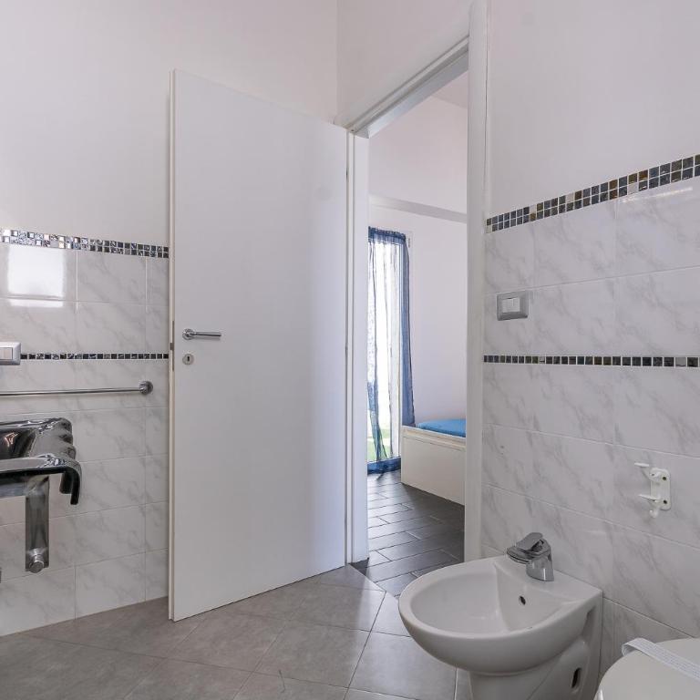 Le Camere Di Anna - Camera Tripla Comfort - 8