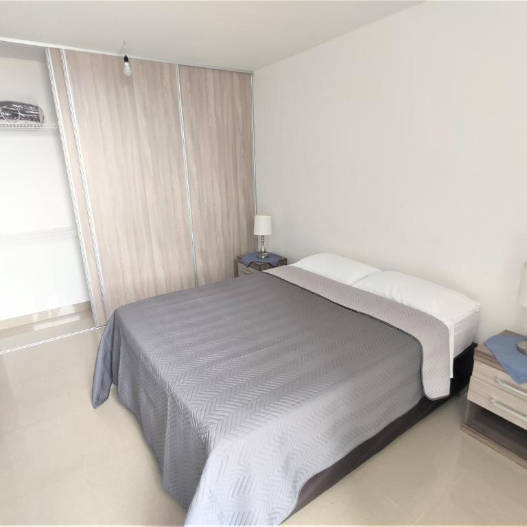 Familiar, Fresco y Relax Atlantis - Three-Bedroom Apartment - 3