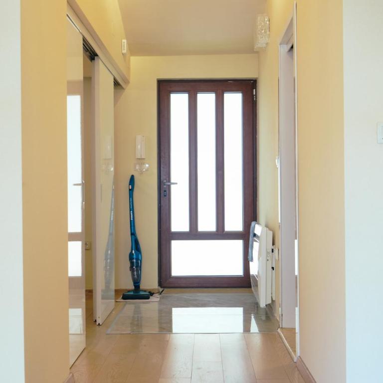Azur White - One-Bedroom Apartment - 21