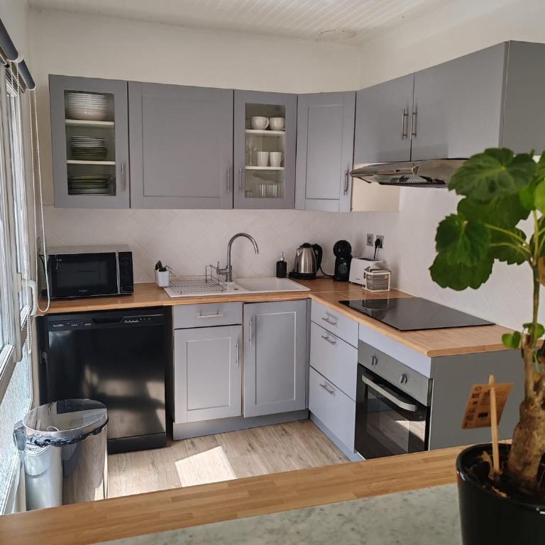 St Cyprien bel appartement au coeur du village clim et wifi - Casa Vacanze - 4
