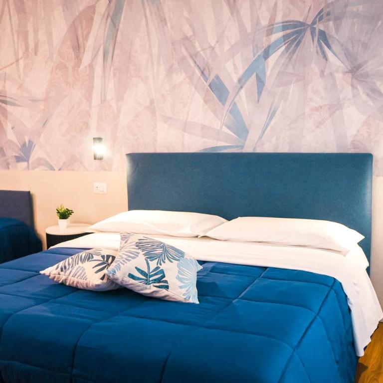 Kucuncy Luxury Apartment - Centro Storico di Lipari - 2 Camere, 2 Bagni - Casa con 2 Camere da Letto - 98