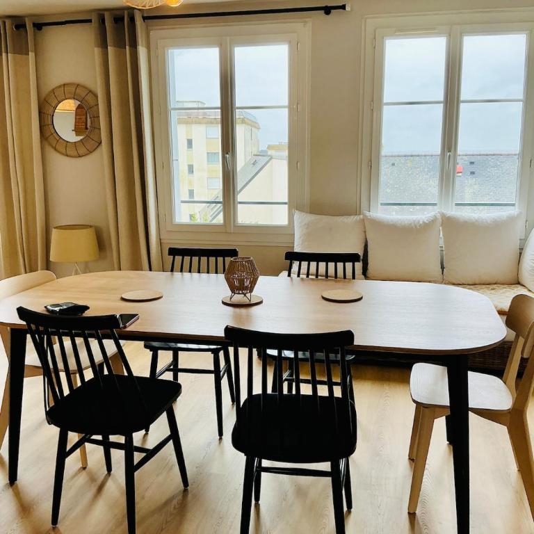 superbe appartement 3 chambres 5 min de la plage - Three-Bedroom Apartment - 10