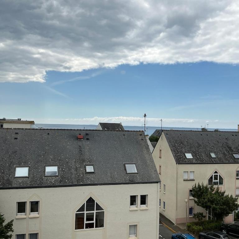 superbe appartement 3 chambres 5 min de la plage - Three-Bedroom Apartment - 18