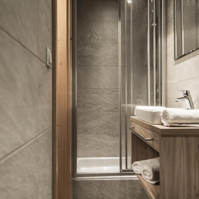 A Casa Smaragd Appartements - Apartment 100 mit 1 Schlafzimmer - 2