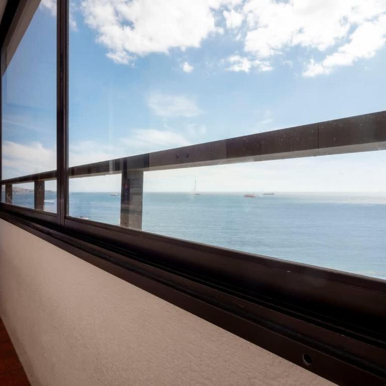 Costa Home - Vista Bahía Viña del Mar - Three-Bedroom Apartment - 7
