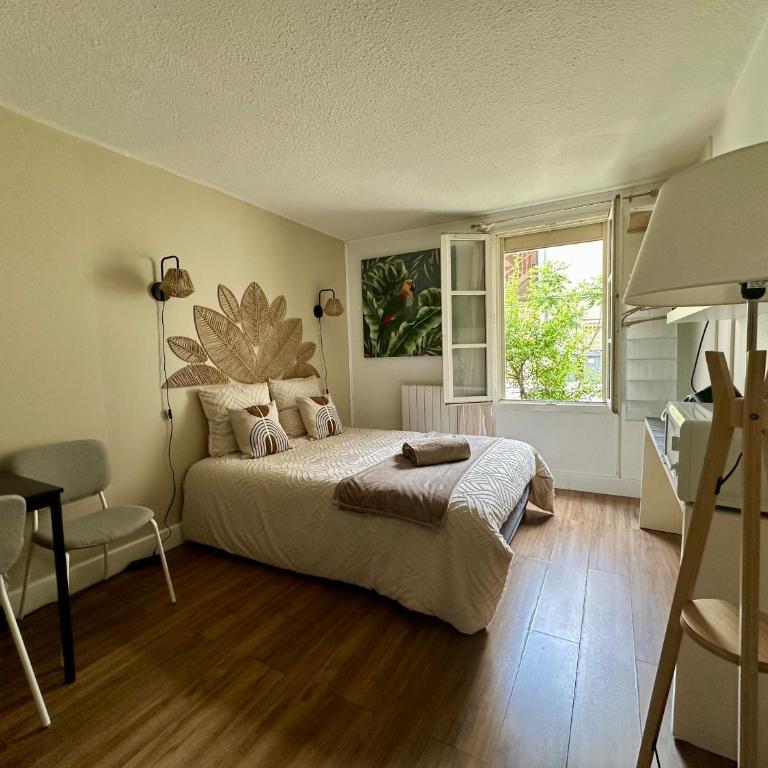 Le Studio des Ducs - One-Bedroom Apartment - 10