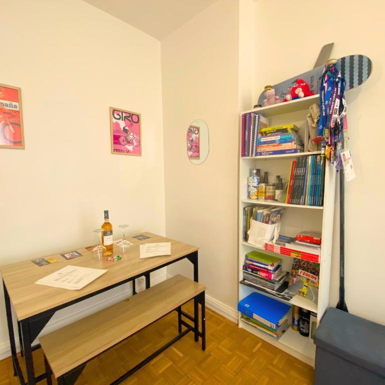Hypercentre-Perret, emplacement idéal, cocon cozy et chaleureux de 50m2 - Appartement 1 Chambre - 3