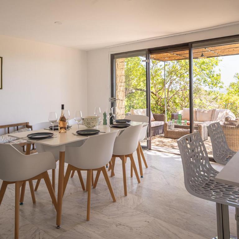 Contemporary home with a view - Villa 3 Chambres - 14