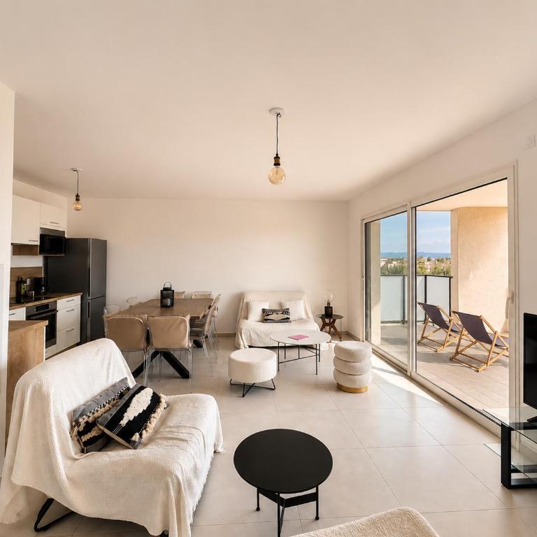 Appartement dans résidence avec piscine - Two-Bedroom Apartment with Terrace - 4