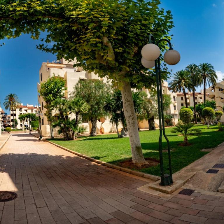 Apartamento urb La Felicidad, 200 m de la playa - Apartamento de 2 dormitorios con terraza - 24