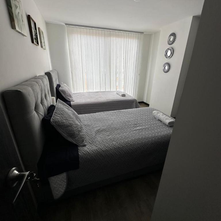 hermoso apto con balcon en Unicentro wifi cocina parqueadero - Three-Bedroom Apartment - 72