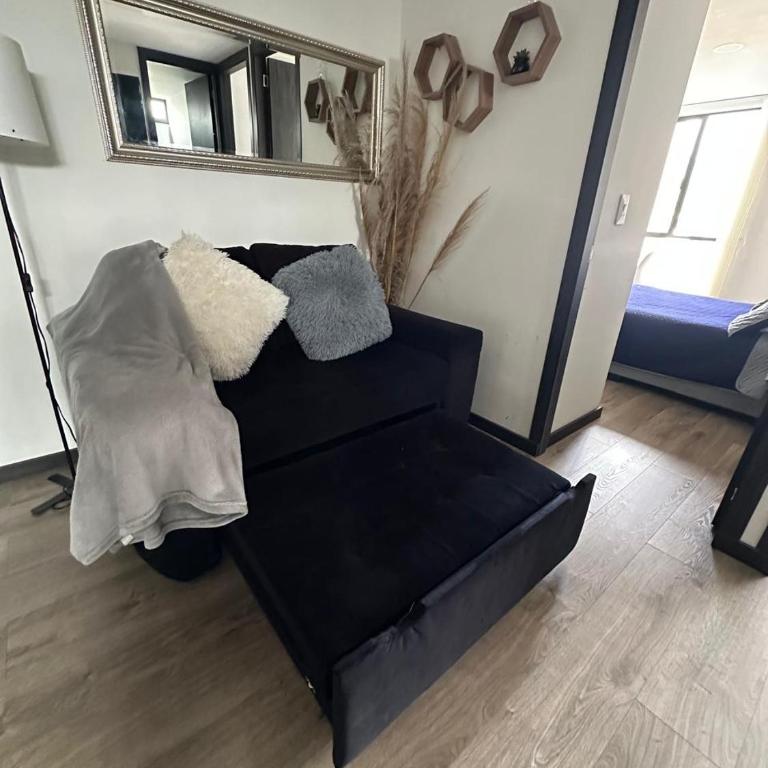 hermoso apto con balcon en Unicentro wifi cocina parqueadero - Three-Bedroom Apartment - 3