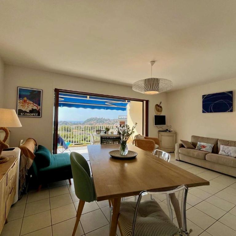 CA2023-068 APPARTEMENT 2 PIECES 4 Personnes CAVALAIRE SUR MER - One-Bedroom Apartment - 14