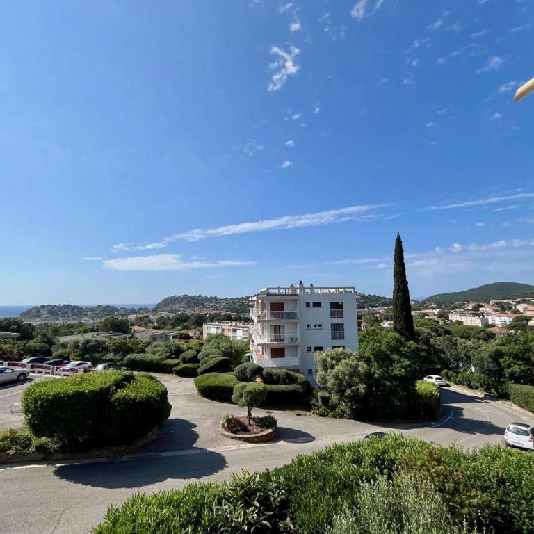 CA2023-068 APPARTEMENT 2 PIECES 4 Personnes CAVALAIRE SUR MER - One-Bedroom Apartment - 3