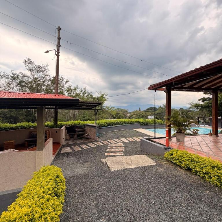 Casa campestre con piscina y Jacuzzi - Casa con 1 dormitorio - 11