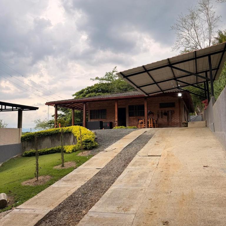 Casa campestre con piscina y Jacuzzi - Casa con 1 dormitorio - 16