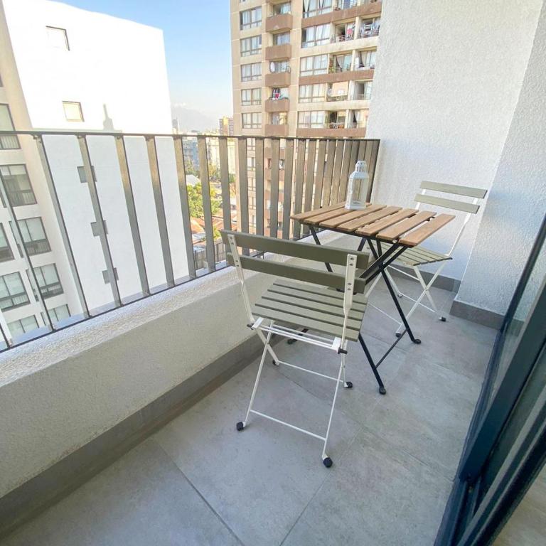 Universidad de Chile Hospital Apartment with Parking - One-Bedroom Apartment - 9